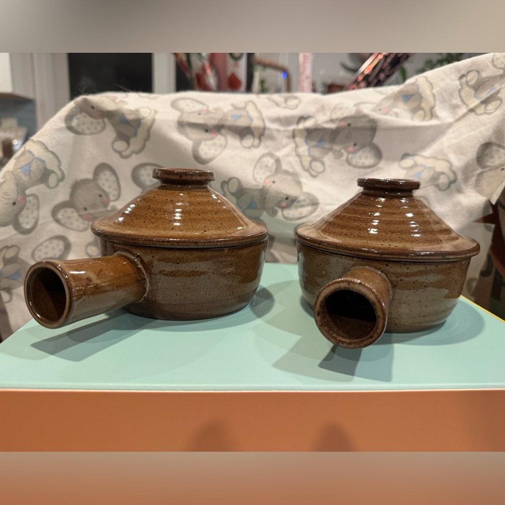 CERAMIC STONEWARE Soup Bowl W/ Vented Lid